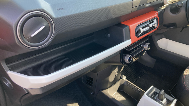 Dacia Spring 27kWh Expression 65 48kW 5dr Auto Electric Hatchback